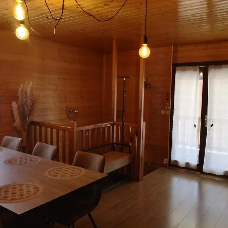 Jolichalet66210-88m2-3ch-garage-jardin-double Veranda-wifi-impasse Au Calme Horská chata *