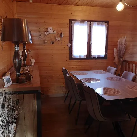 Jolichalet66210-88m2-3ch-garage-jardin-double Veranda-wifi-impasse Au Calme