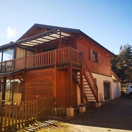 Jolichalet66210-88m2-3ch-garage-jardin-double Veranda-wifi-impasse Au Calme *